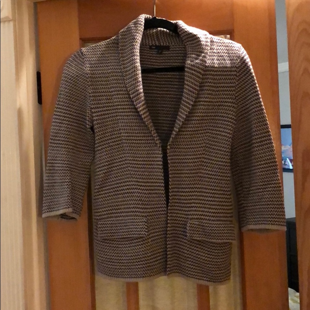 Patterned sweater blazer